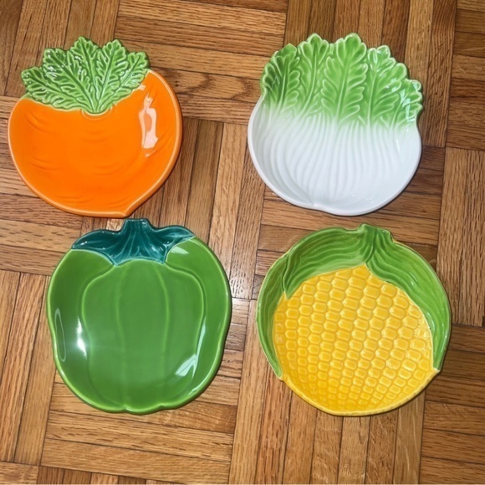 4 pc ceramic veggie design dishes In Great Shape No Damage